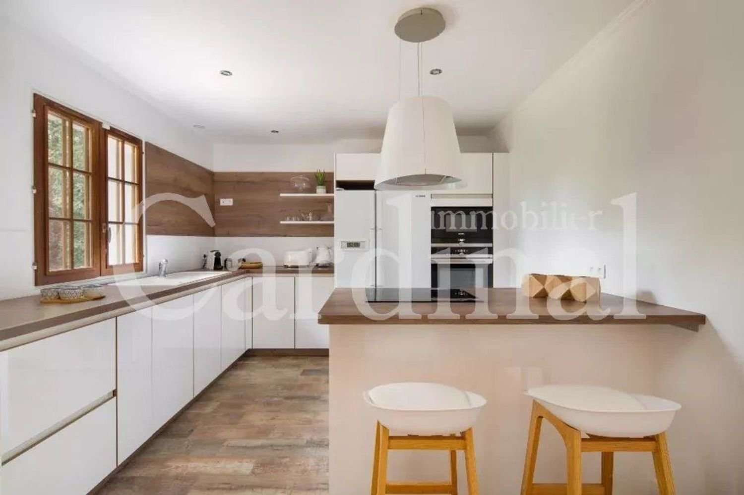 Maison à louer, 169m², Bougival