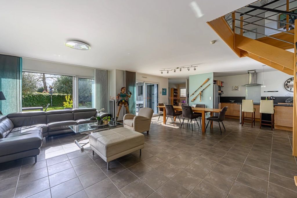 Maison à vendre, 192m², Arradon