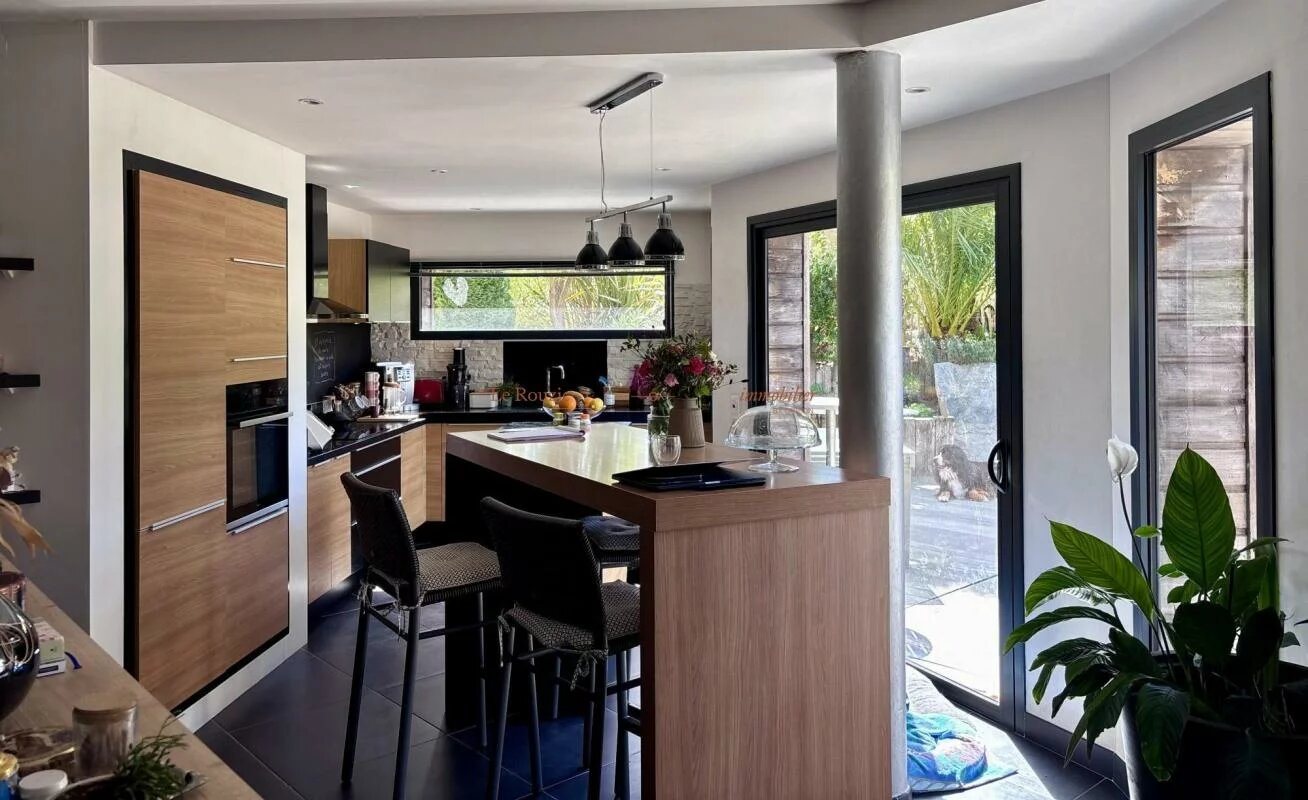 Maison à vendre, 185m², Ploemel