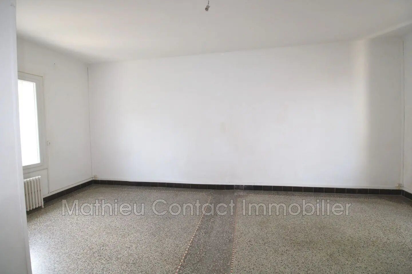 Maison à louer, 114m², Nîmes
