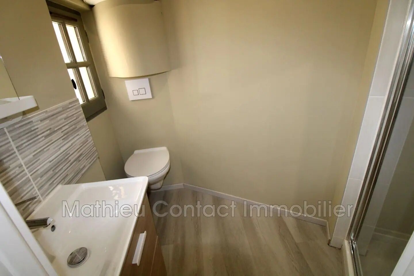 Appartement à louer, 22m², Nîmes