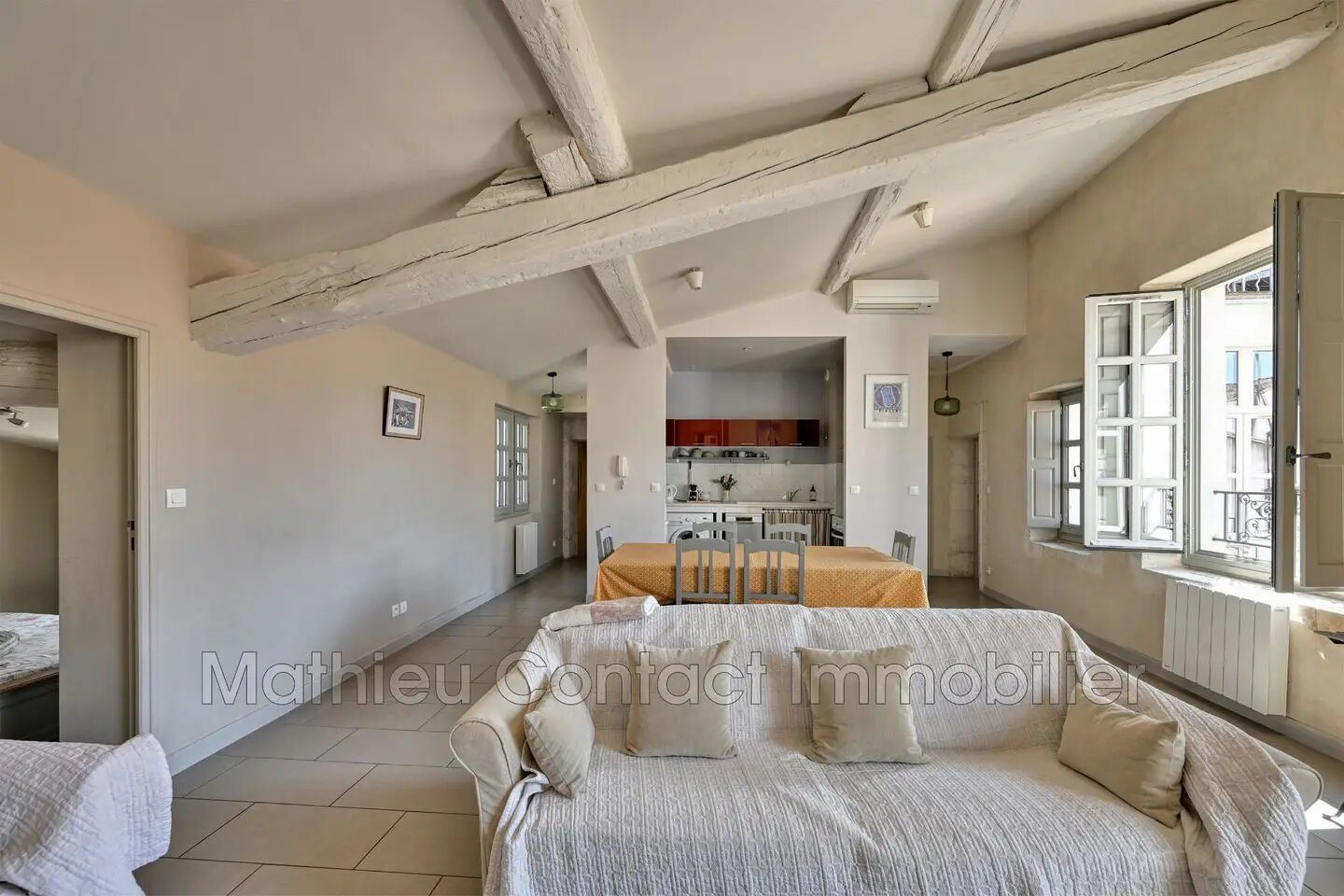 Appartement à louer, 109m², Nîmes