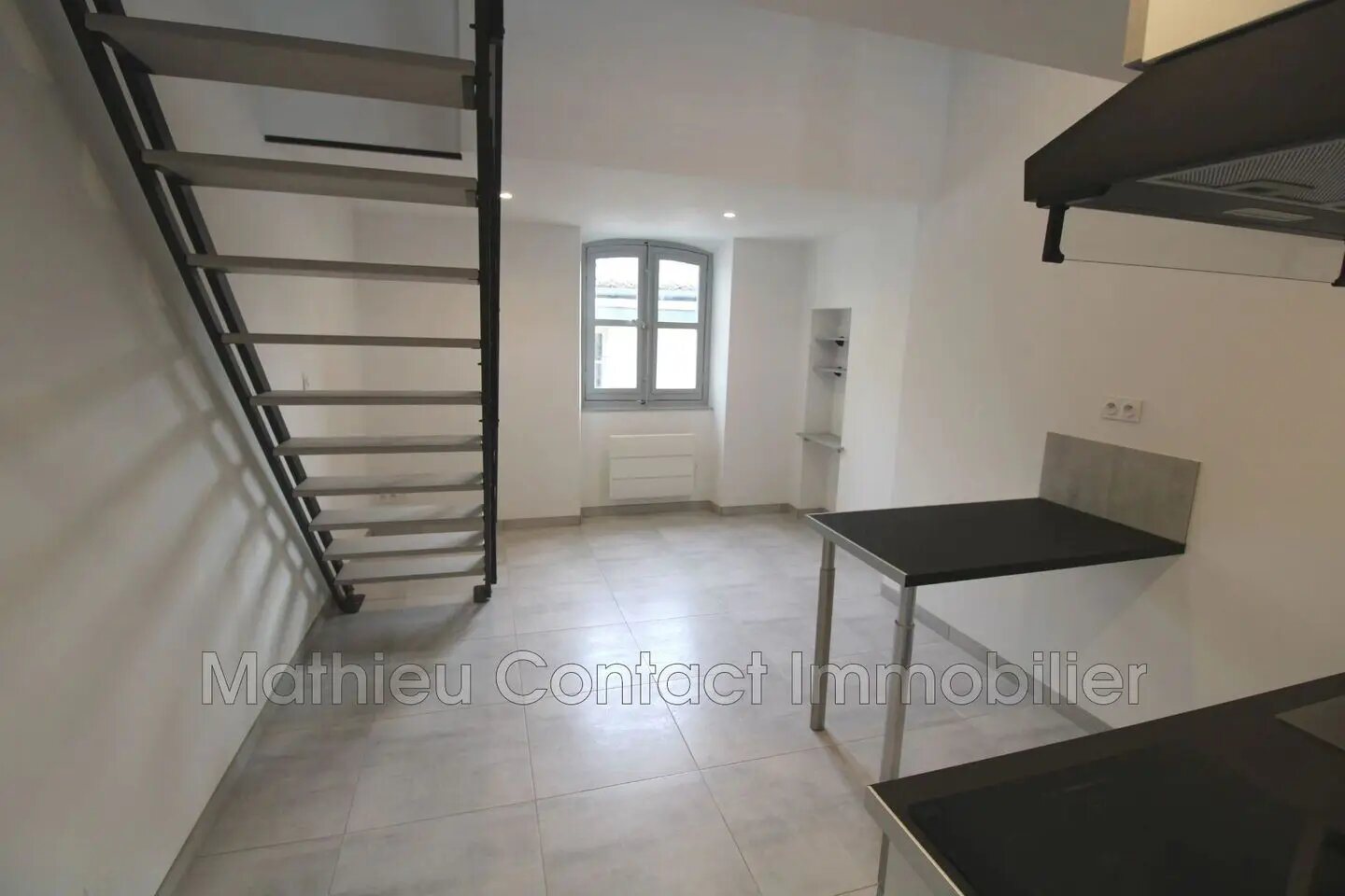 Appartement à louer, 21m², Nîmes
