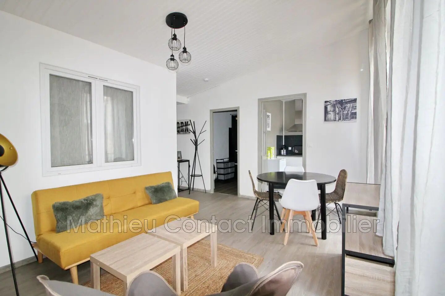 Appartement à louer, 42m², Nîmes