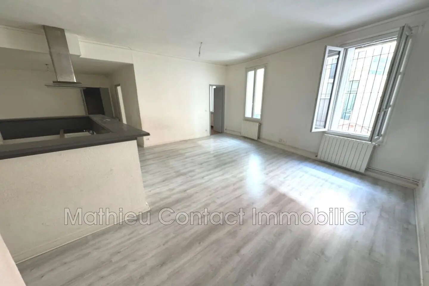Appartement à vendre, 191m², Nîmes