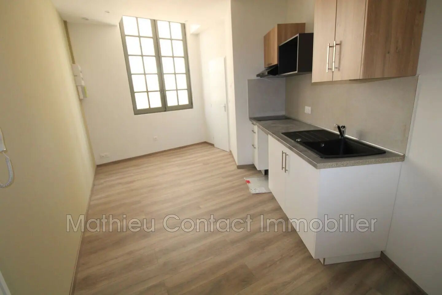 Appartement à louer, 17m², Nîmes