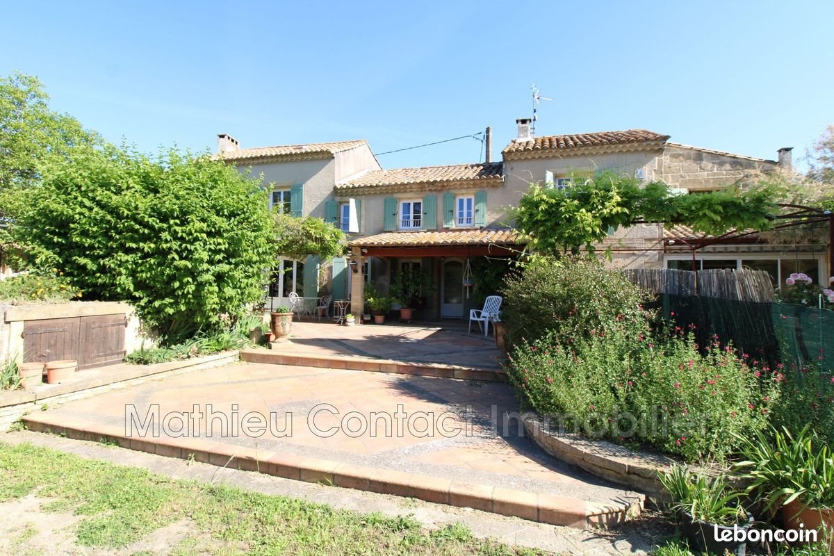 Maison à vendre, 230m², Sernhac