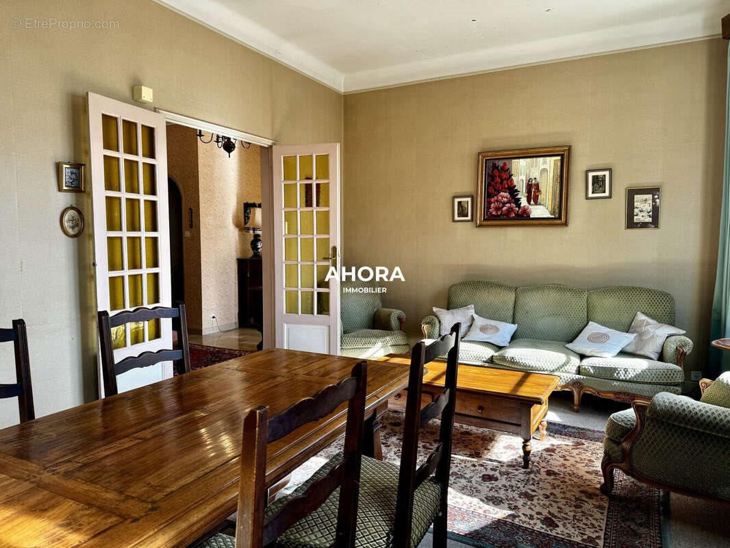 Maison à vendre, 250m², Salon-de-Provence