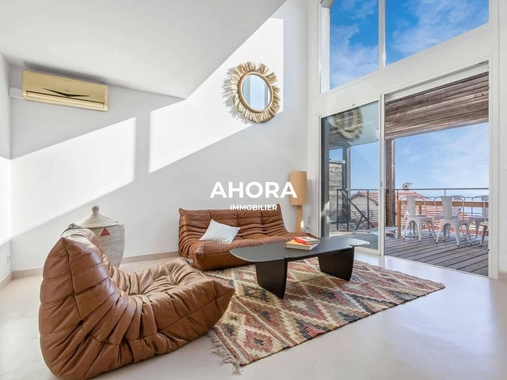 Appartement à louer, 94m², Cassis