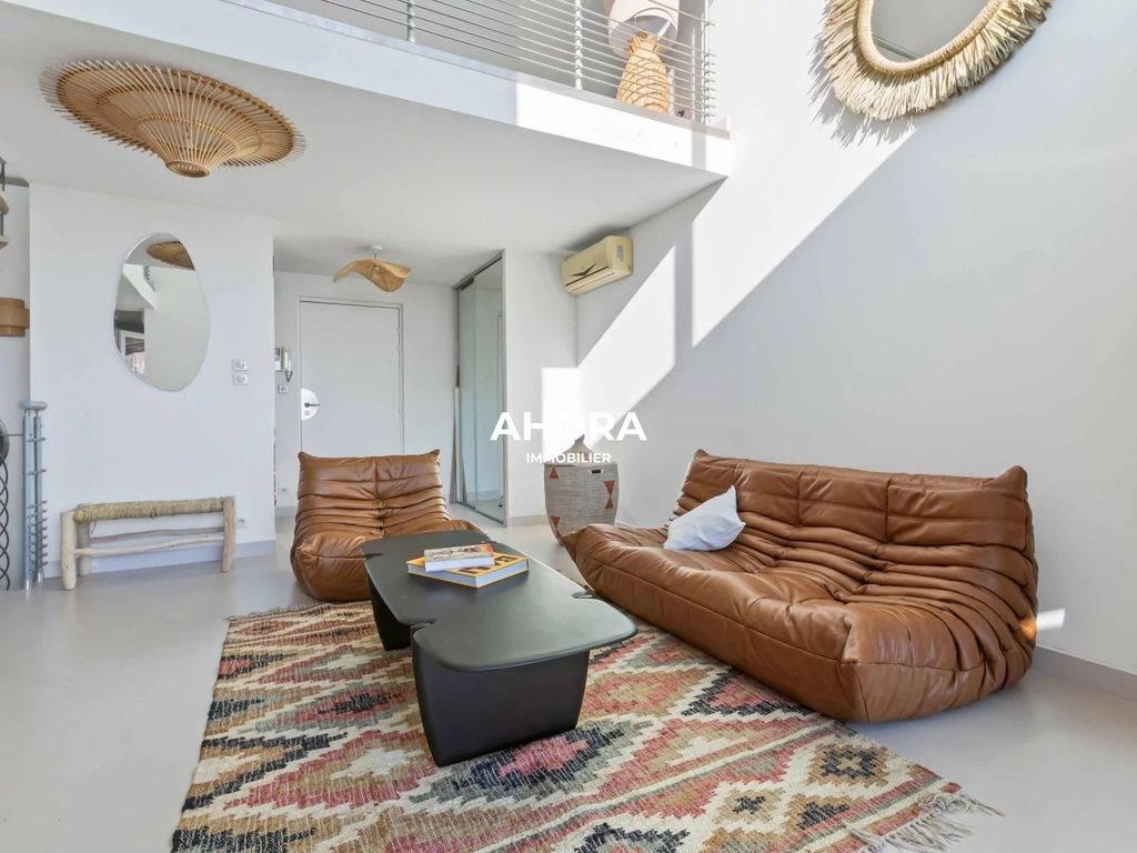 Appartement à louer, 94m², Cassis