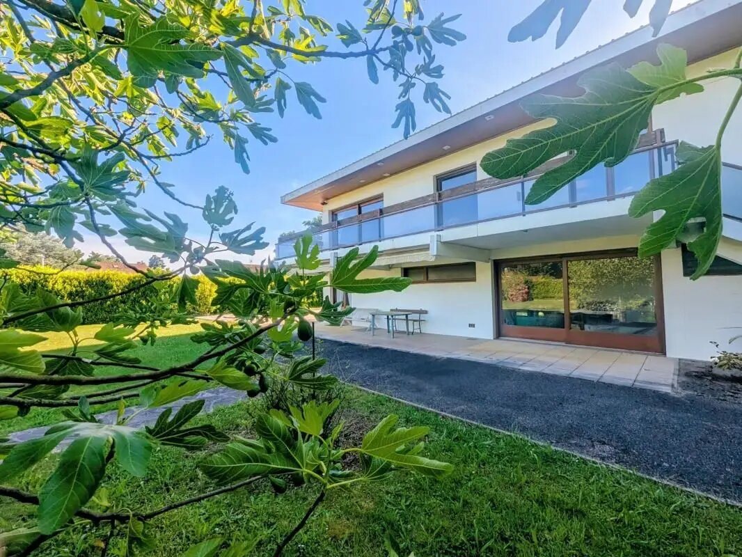 Maison à vendre, 221m², Bourg-en-Bresse