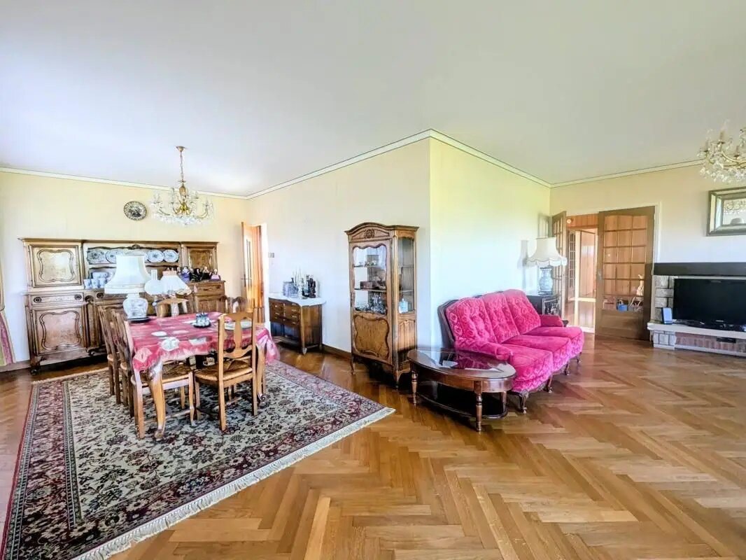 Maison à vendre, 221m², Bourg-en-Bresse