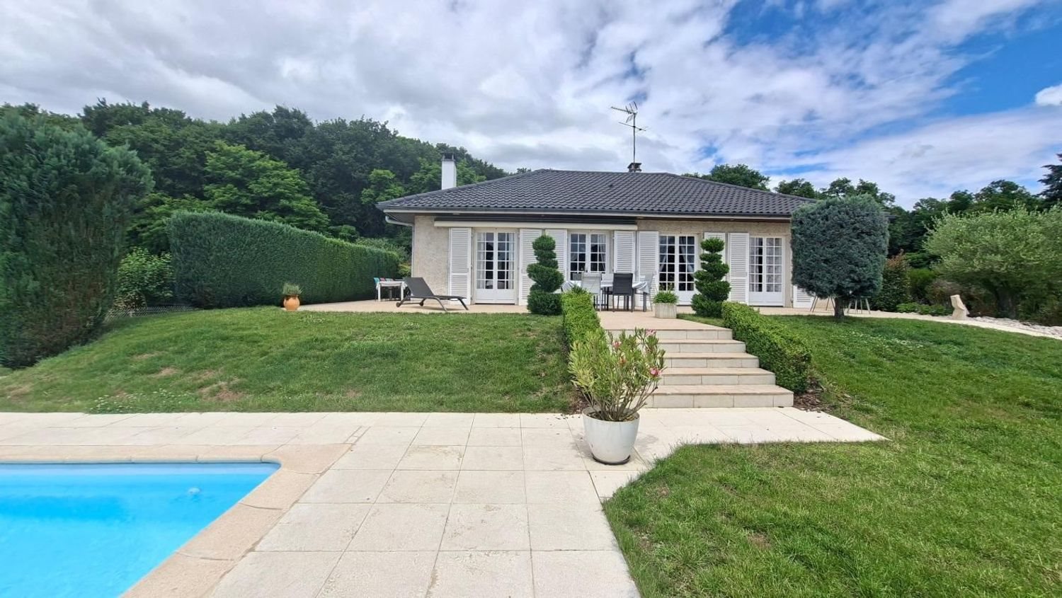 Maison à vendre, 140m², Montagnat