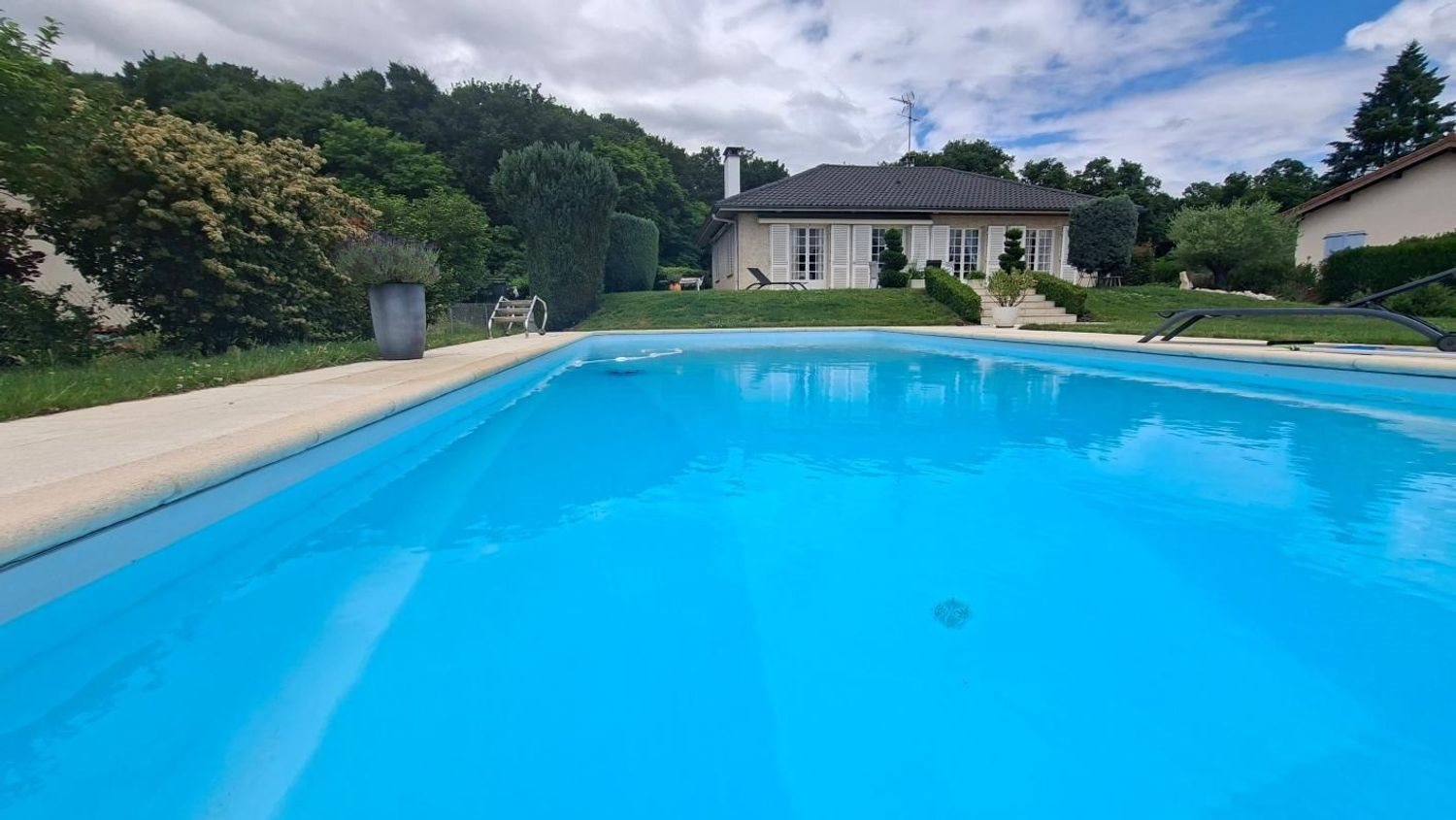 Maison à vendre, 140m², Montagnat
