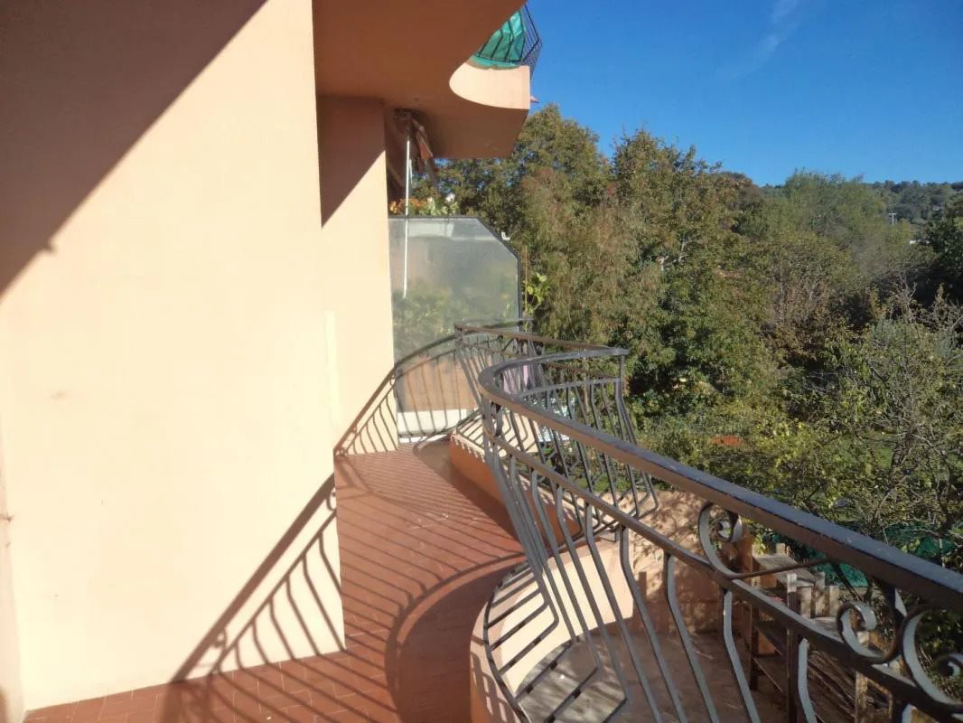 Appartement à louer, 57m², Mouans-Sartoux