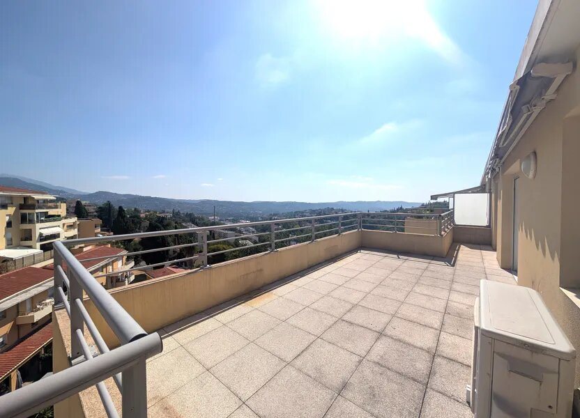 Appartement à louer, 67m², Grasse