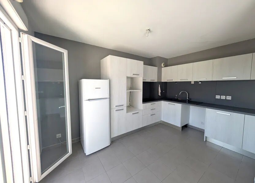 Appartement à louer, 67m², Grasse