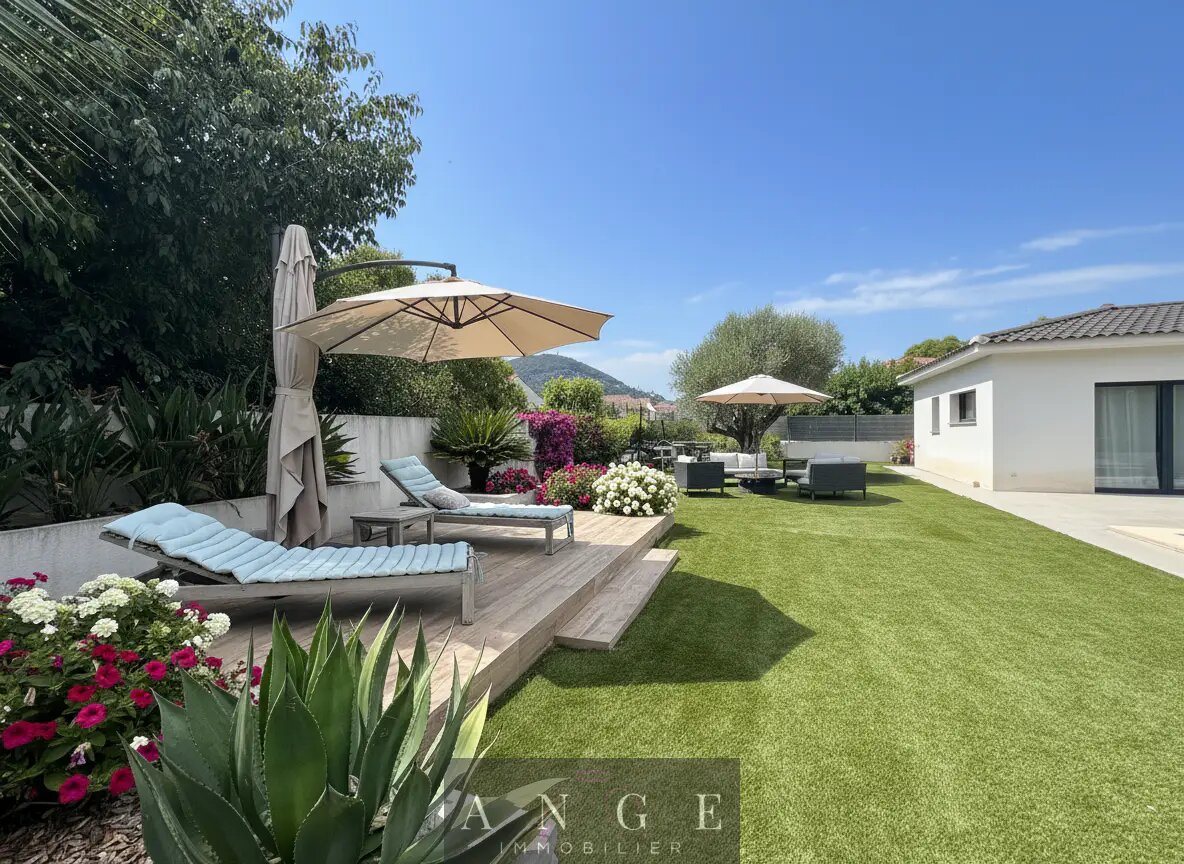 Maison à vendre, 200m², La Farlède