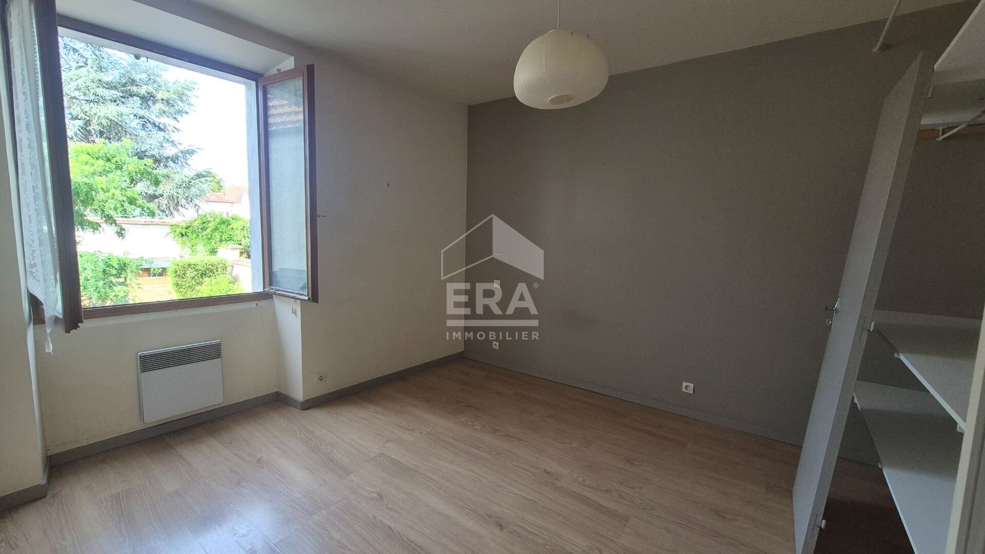 Appartement à louer, 37m², Brie-Comte-Robert