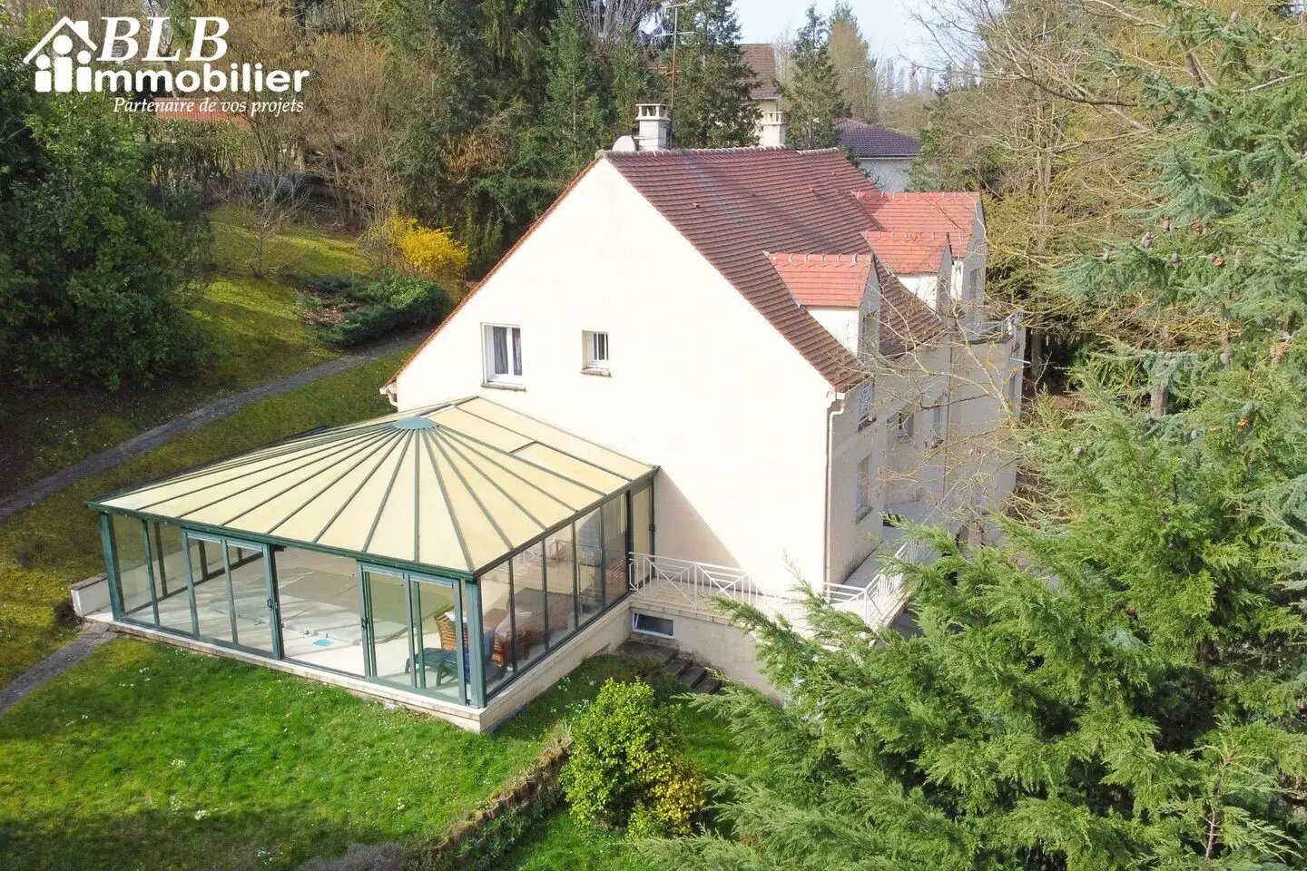 Maison à vendre, 182m², Lévis-Saint-Nom