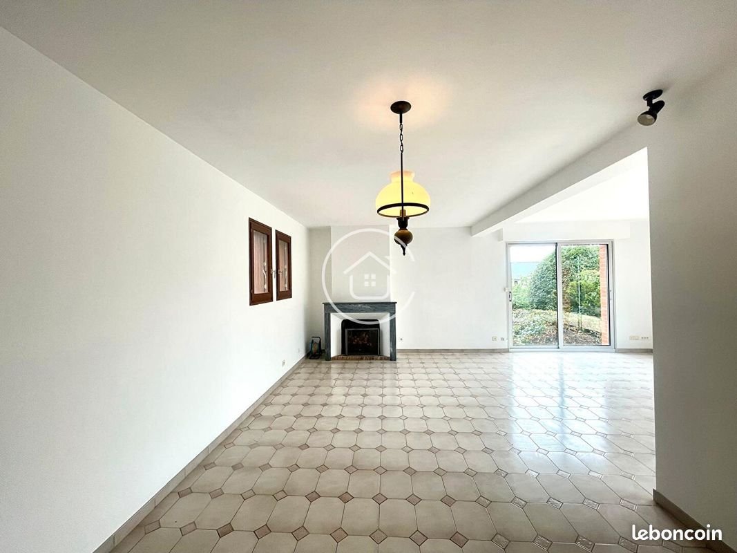 Maison à vendre, 128m², La Chaussée-Saint-Victor