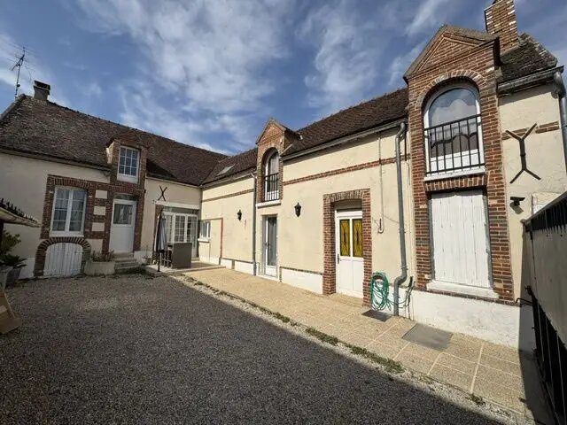 Maison à vendre, 155m², Soucy