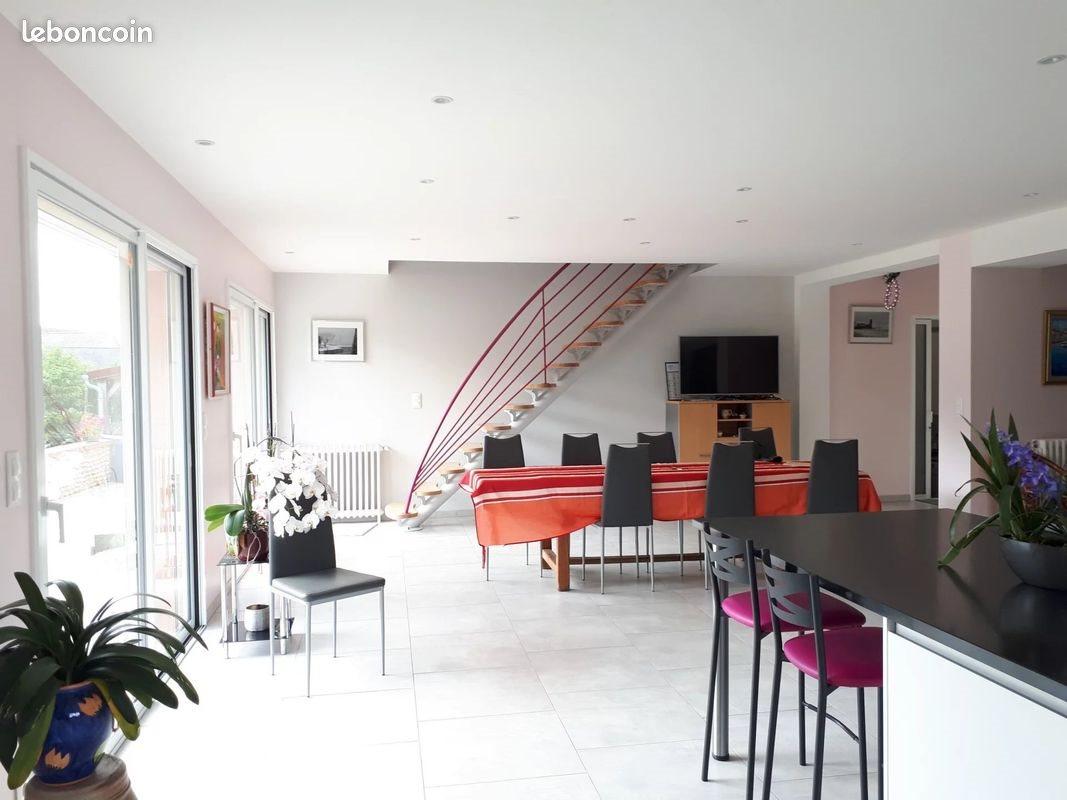 Maison à vendre, 248m², Cures