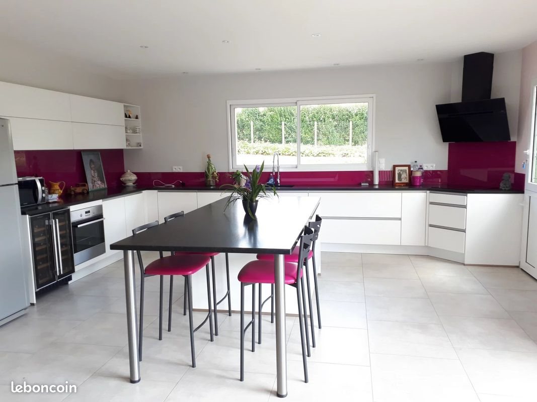 Maison à vendre, 248m², Cures