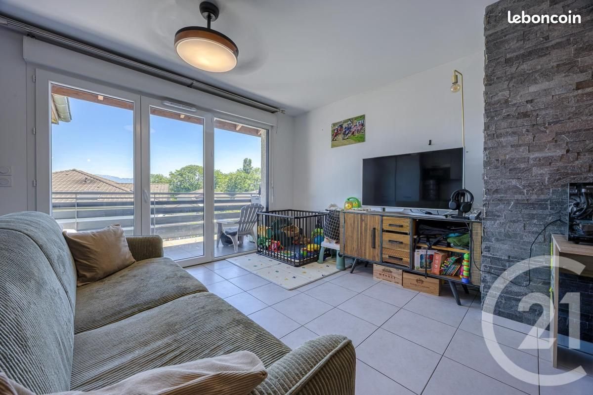 Appartement à vendre, 45m², Vallières-sur-Fier