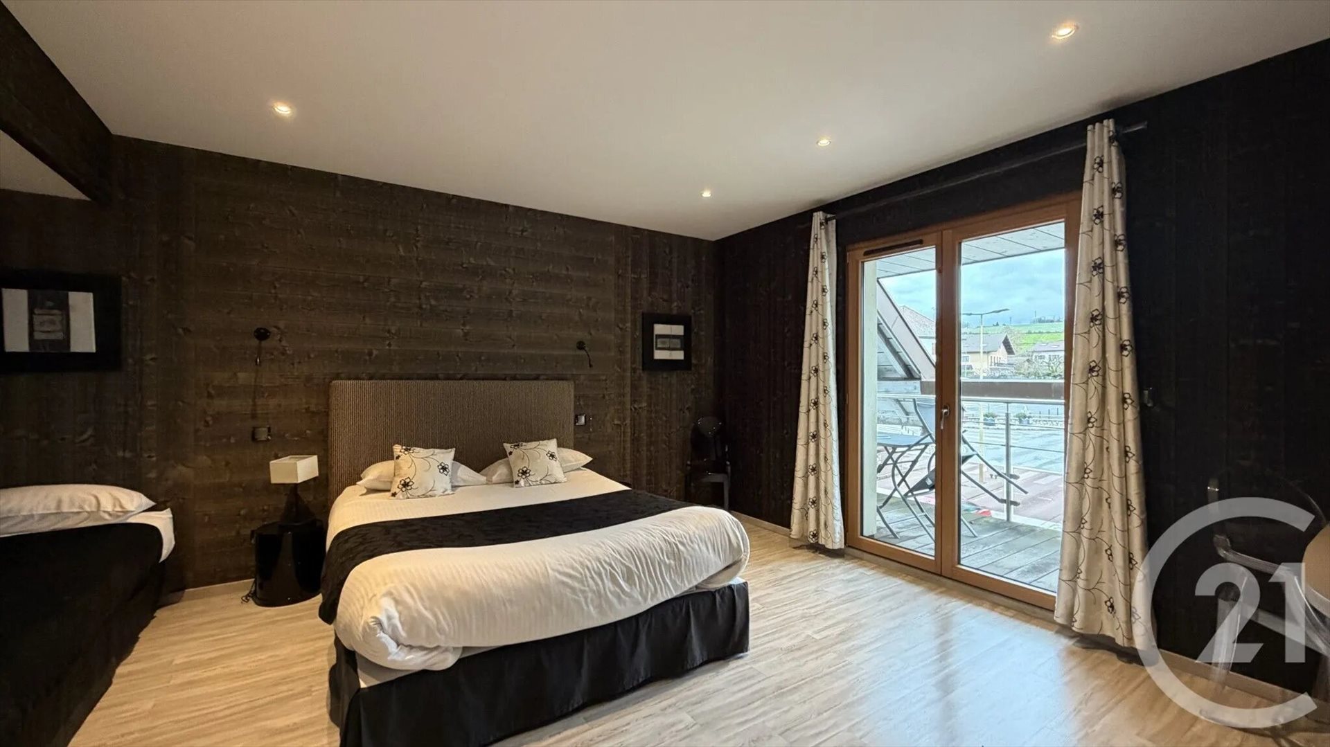 Appartement à vendre, 620m², Marigny-Saint-Marcel