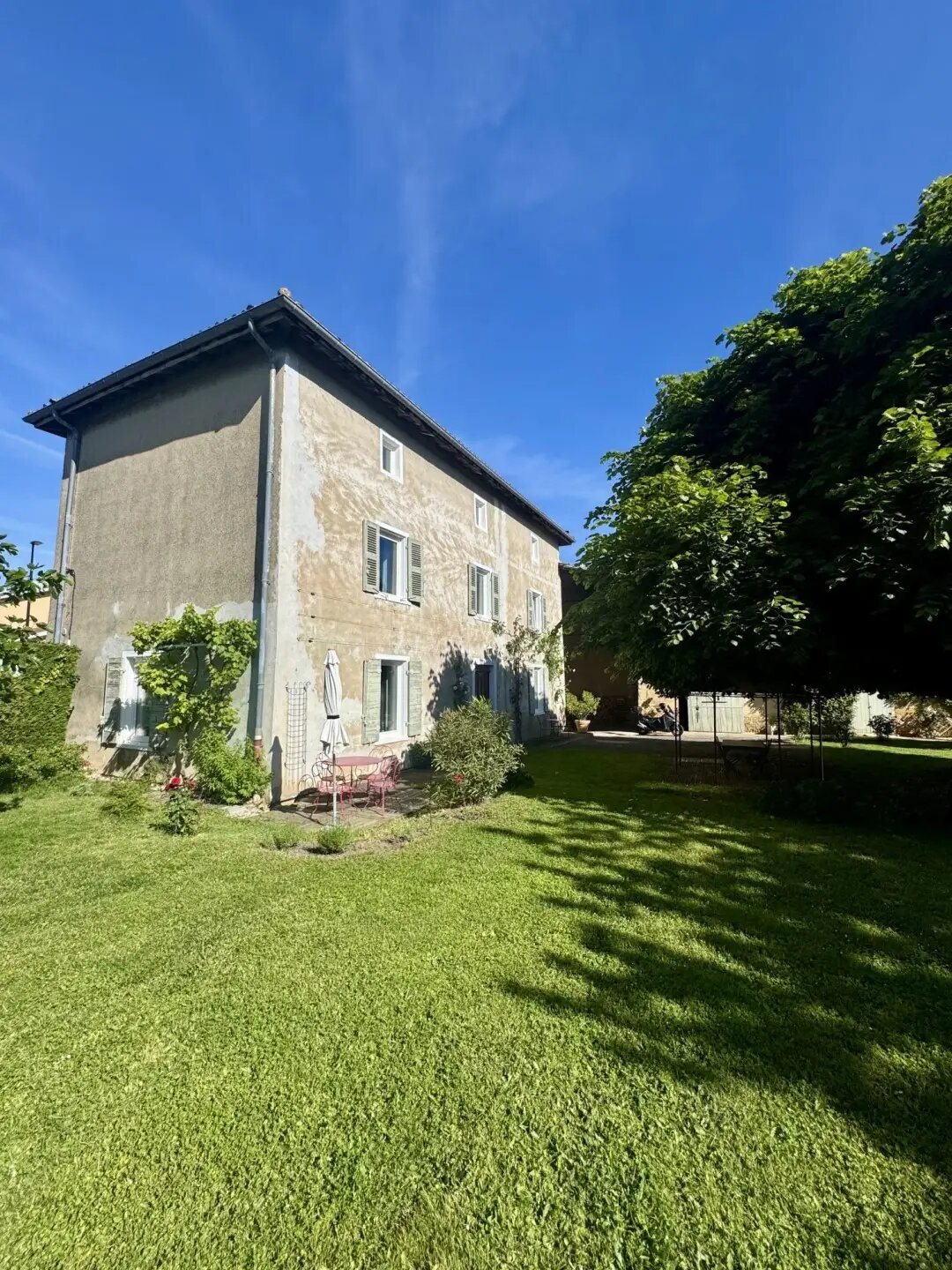 Maison à vendre, 240m², Neuville-sur-Saône