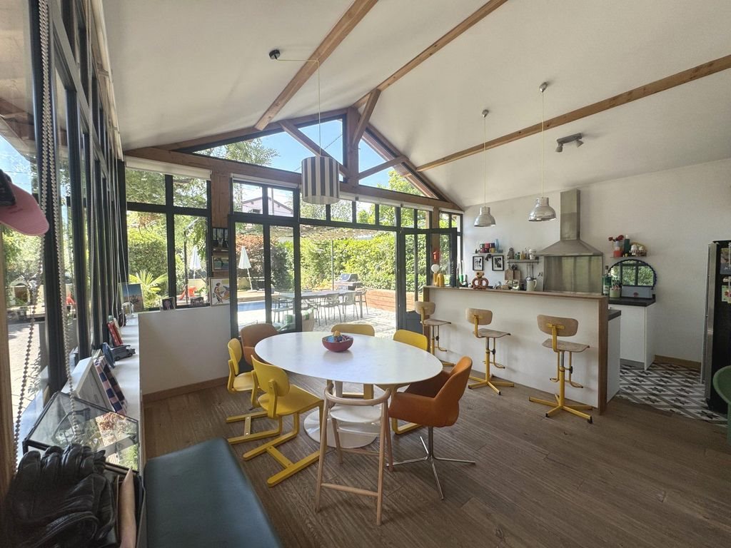 Maison à vendre, 165m², Fleurieu-sur-Saône