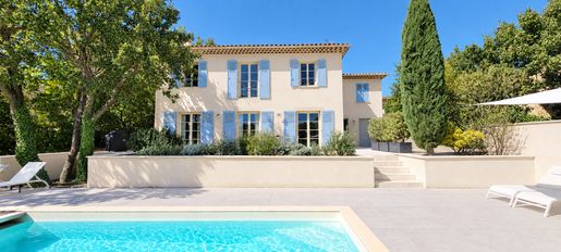Maison 7 pièces 192 m² · à Bourg-Saint-Andéol · 192 m² · 560 000 €