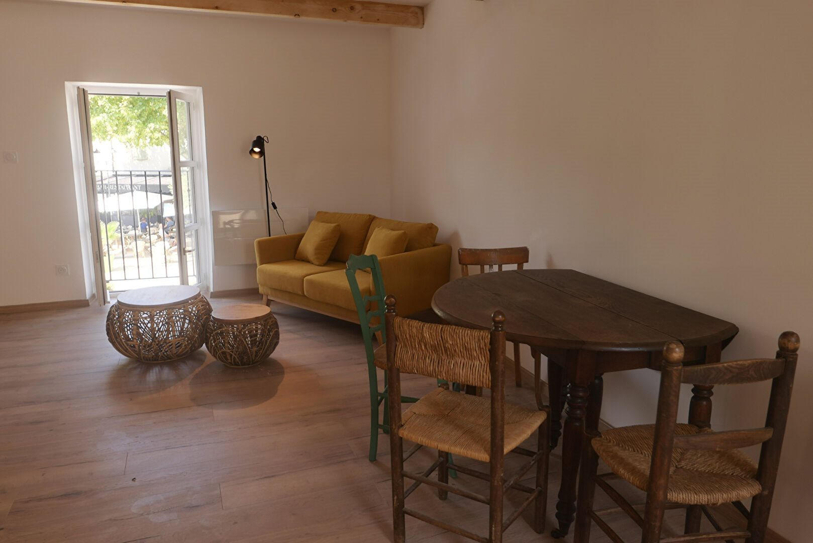 Appartement à louer, 50m², Saint-Paul-Trois-Châteaux
