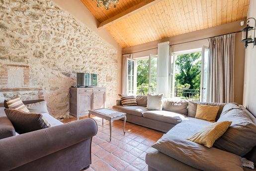 Appartement 3 pièces 56 m² · à Montélimar · 56 m² · 230 000 €
