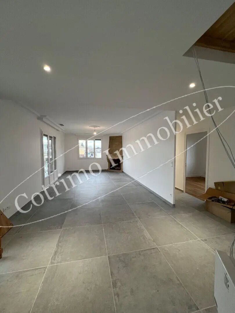 Appartement à vendre, 116m², Vaulx-en-Velin