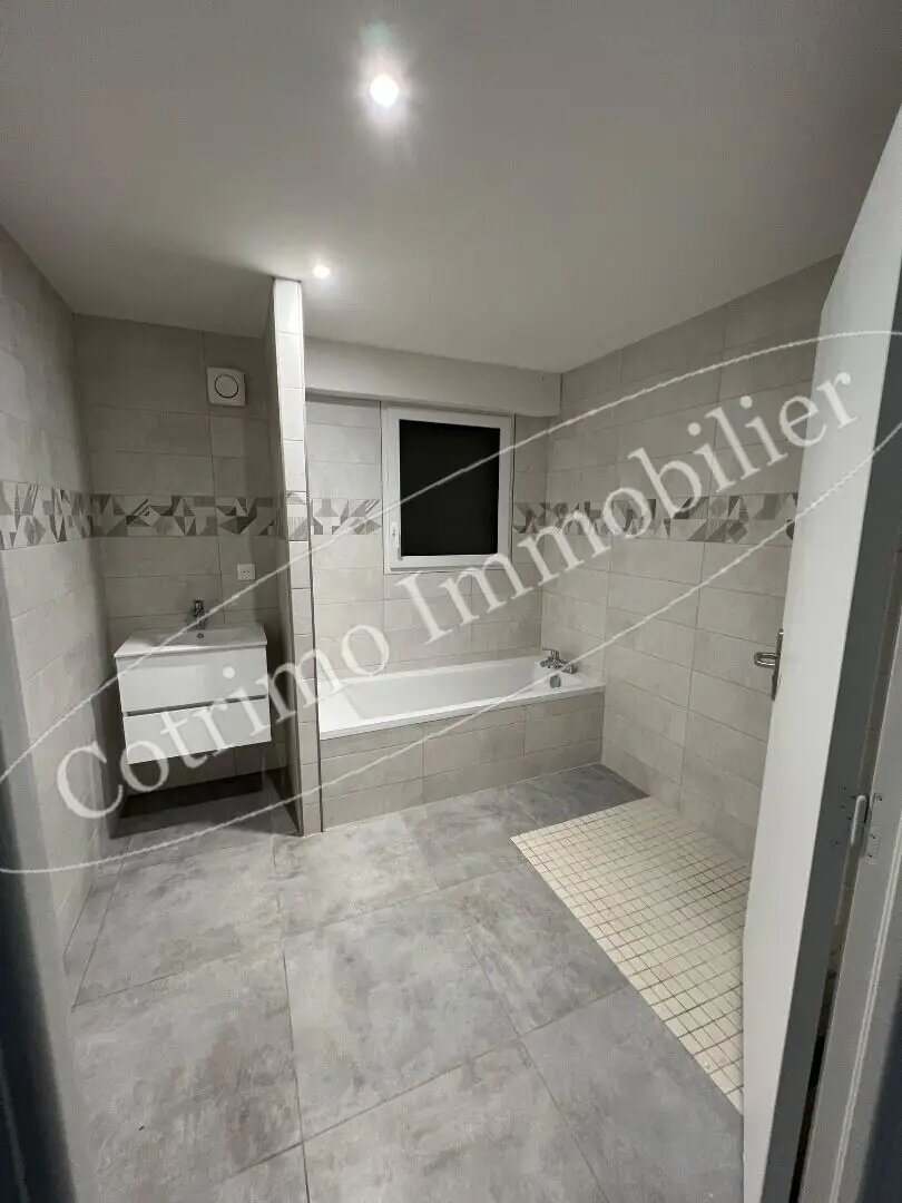 Appartement à vendre, 103m², Vaulx-en-Velin