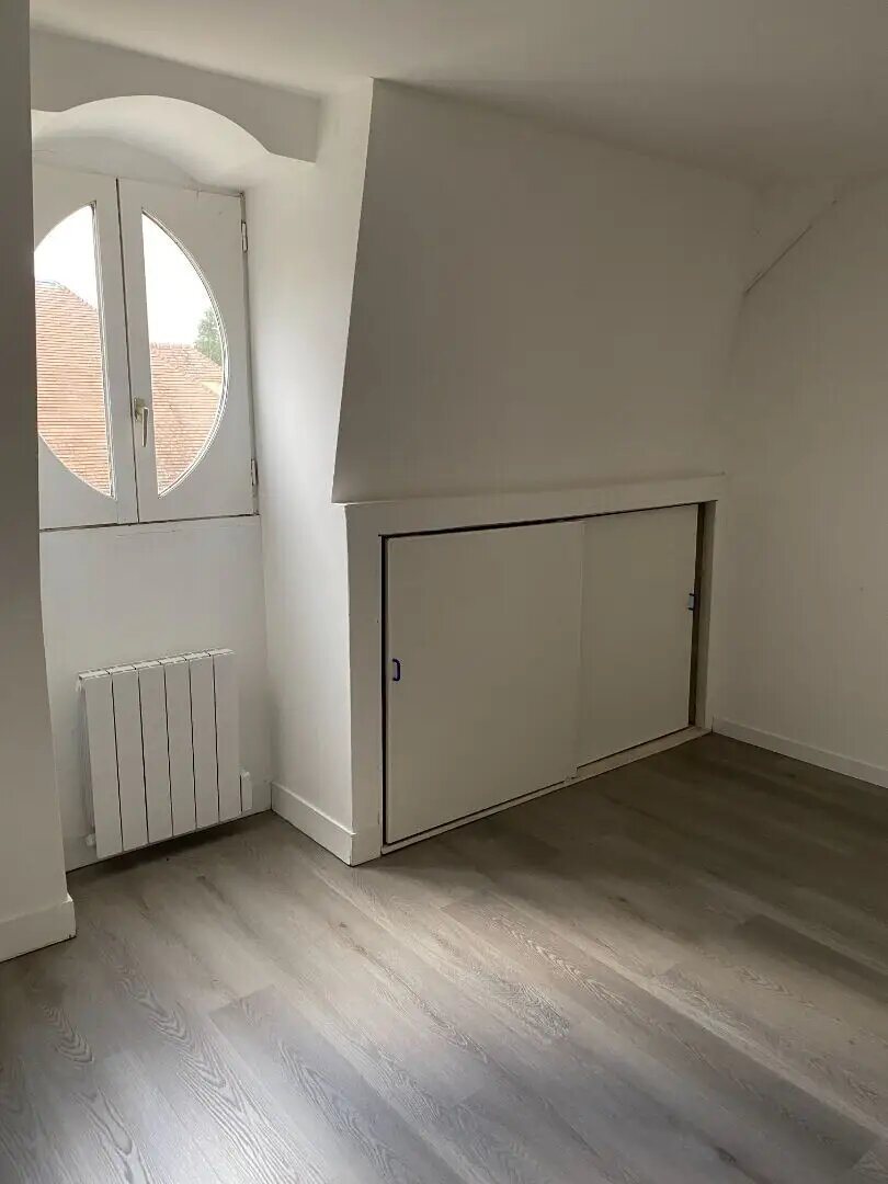 Appartement à louer, 55m², Houdan