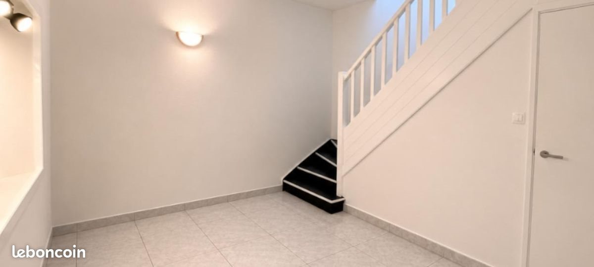 Appartement à vendre, 33m², Le Bourget