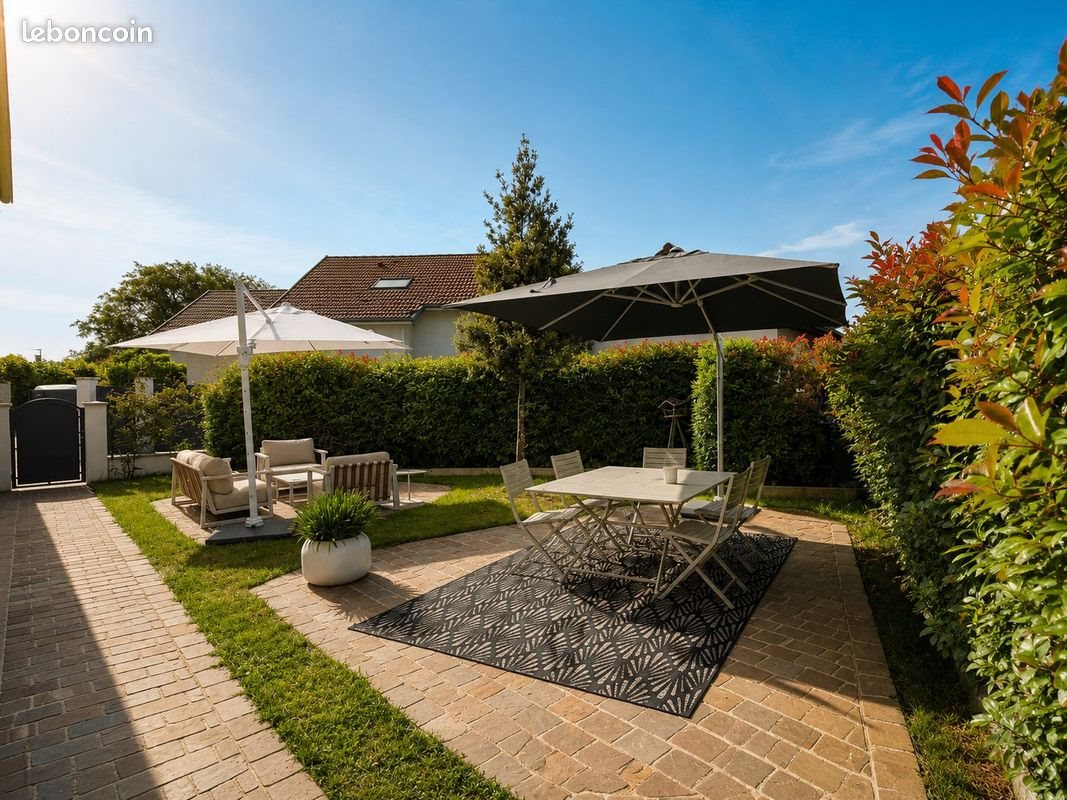 Maison à vendre, 148m², Saint-Genis-Pouilly