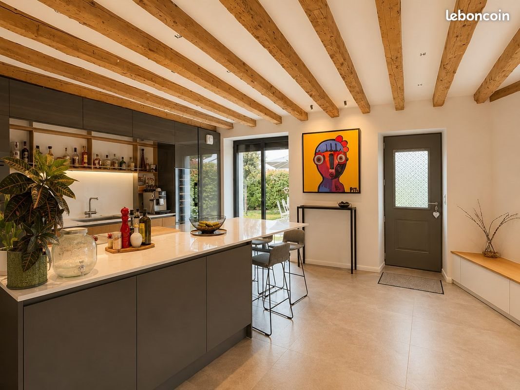 Maison à vendre, 148m², Saint-Genis-Pouilly