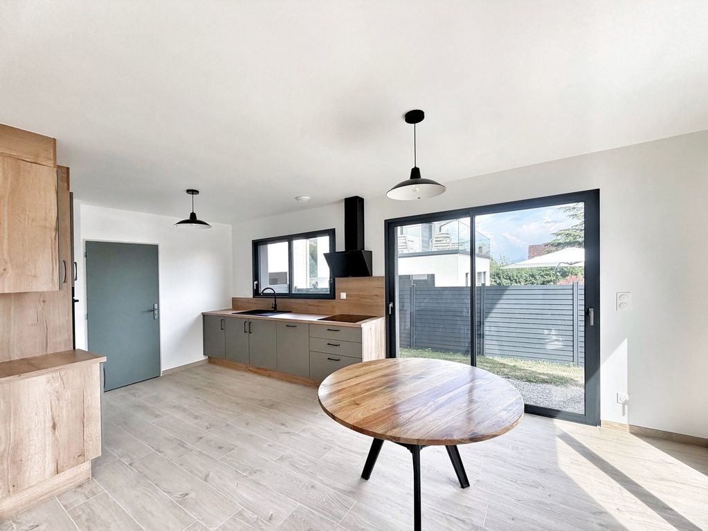 Maison à louer, 108m², Thoiry