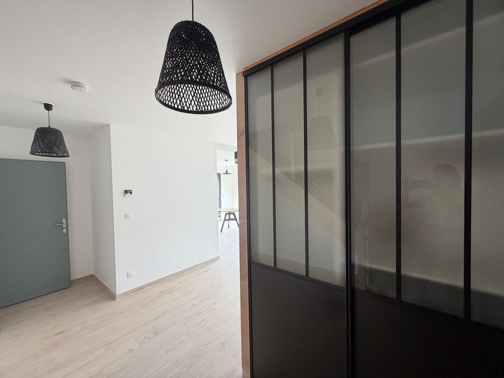 Maison à louer, 108m², Thoiry