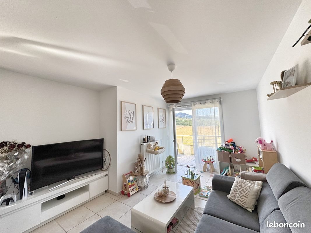 Appartement à vendre, 58m², Gex