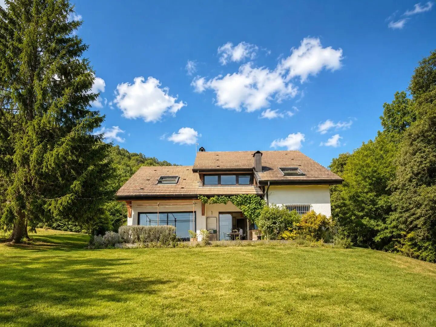 Maison à vendre, 177m², Gex