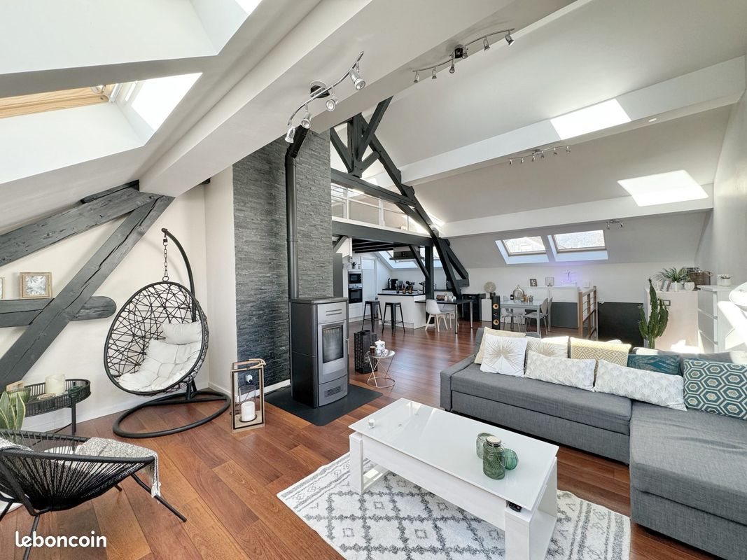 Appartement à vendre, 91m², Cessy