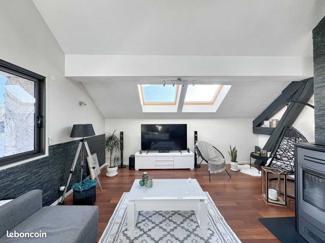 Appartement à vendre, 91m², Cessy