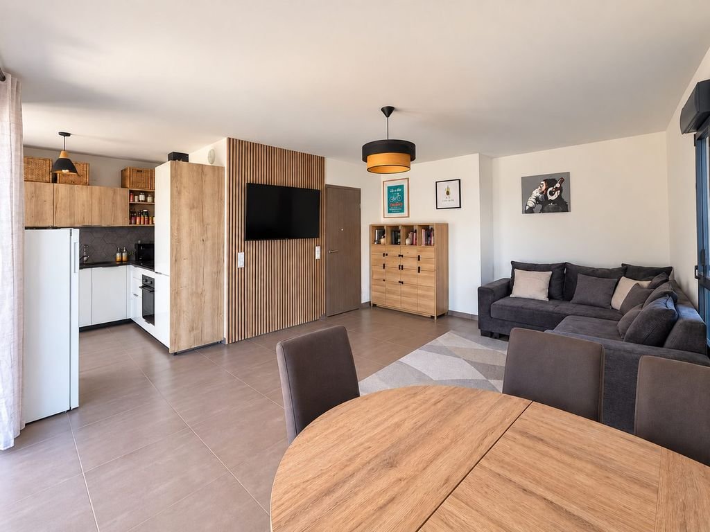 Appartement à vendre, 97m², Prévessin-Moëns