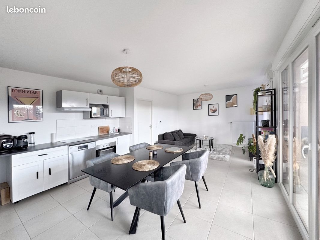 Appartement à vendre, 71m², Gex