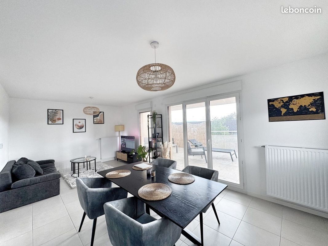Appartement à vendre, 71m², Gex
